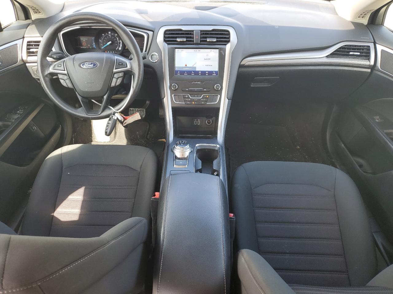 2020 Ford Fusion Se VIN: 3FA6P0LU1LR206202 Lot: 54030395