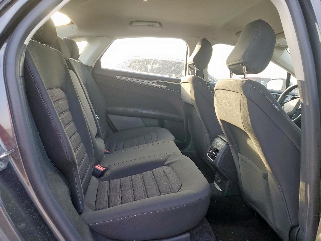 2020 Ford Fusion Se VIN: 3FA6P0LU2LR119067 Lot: 57235765