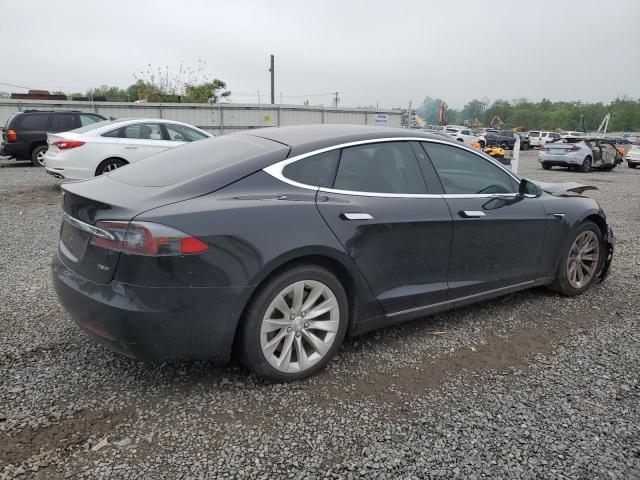  TESLA MODEL S 2018 Черный