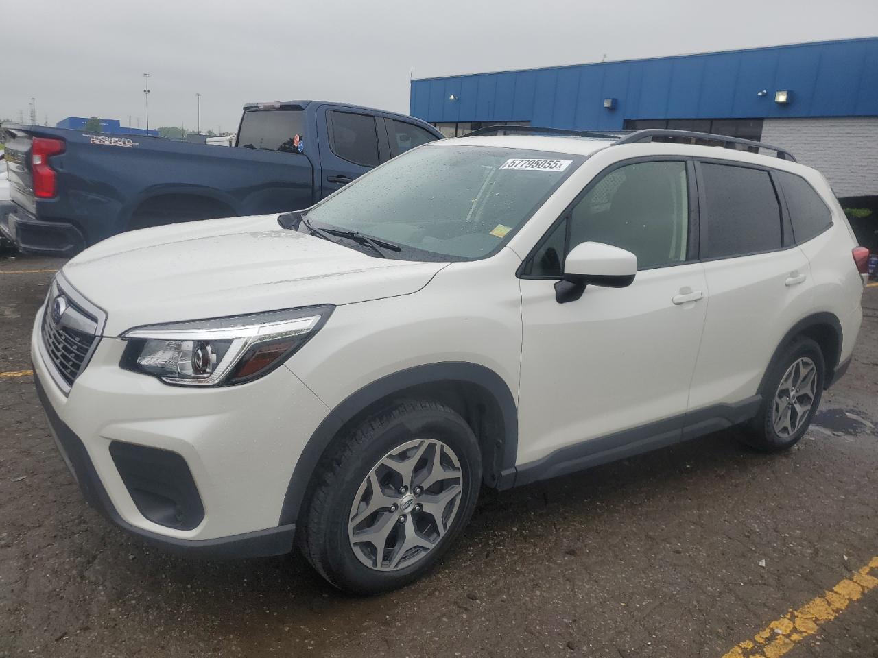 2019 Subaru Forester Premium for Sale in Woodhaven, MI - Rear End