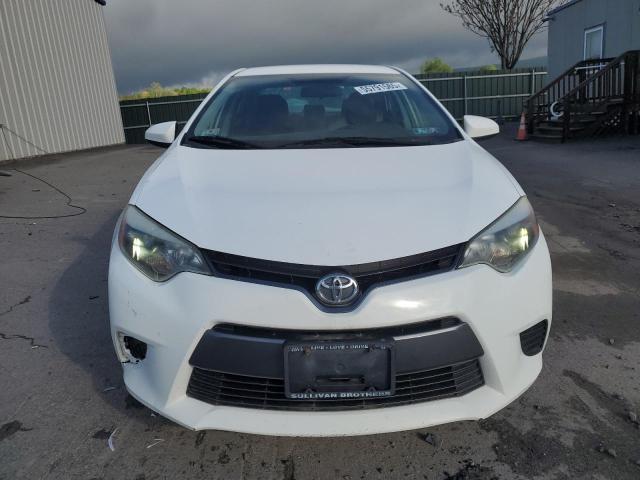 Sedans TOYOTA COROLLA 2015 Biały