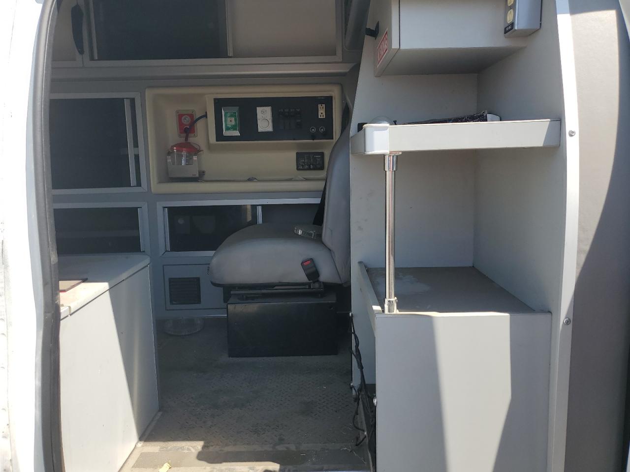 2010 Ford Econoline E350 Super Duty Van VIN: 1FDSS3EP6ADA32516 Lot: 58853225