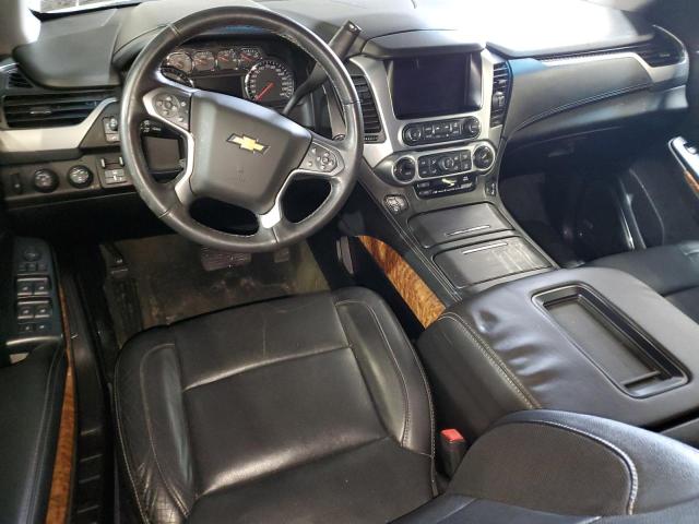 Parquets CHEVROLET SUBURBAN 2015 Srebrny