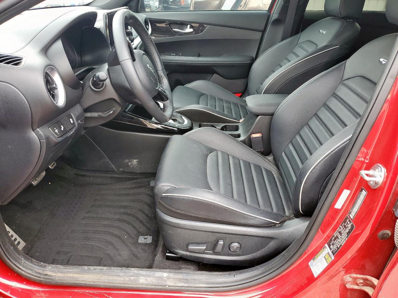 2024 Kia Forte Gt Line VIN: 3KPF54AD8RE833103 Lot: 57097805