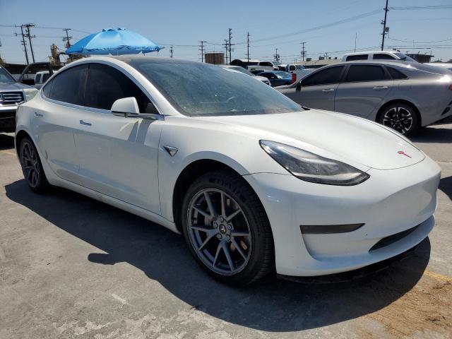 TESLA MODEL 3 2020 Білий