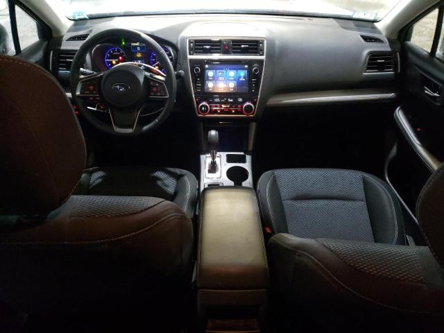 SUBARU OUTBACK 2019 Srebrny
