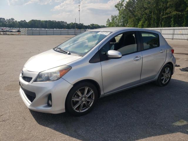  TOYOTA YARIS 2014 Srebrny