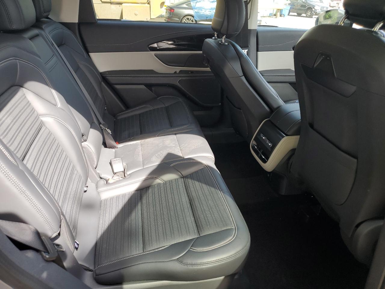 2024 Lincoln Nautilus Reserve VIN: 5LMPJ8K49RJ827487 Lot: 56169565
