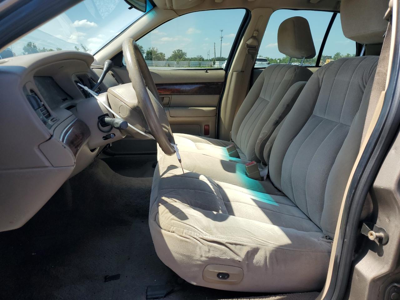 2004 Mercury Grand Marquis Gs VIN: 2MEFM74WX4X686883 Lot: 57281675