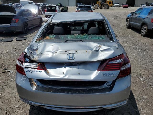 Седаны HONDA ACCORD 2017 Серебристый
