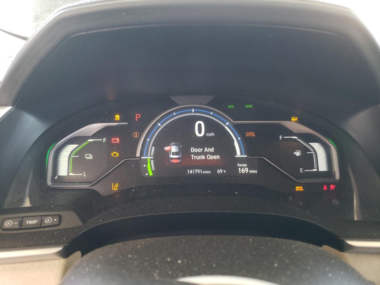 2018 Honda Clarity Touring VIN: JHMZC5F35JC004766 Lot: 56927645