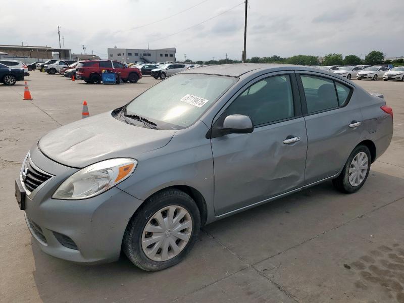  NISSAN VERSA 2013 Сірий