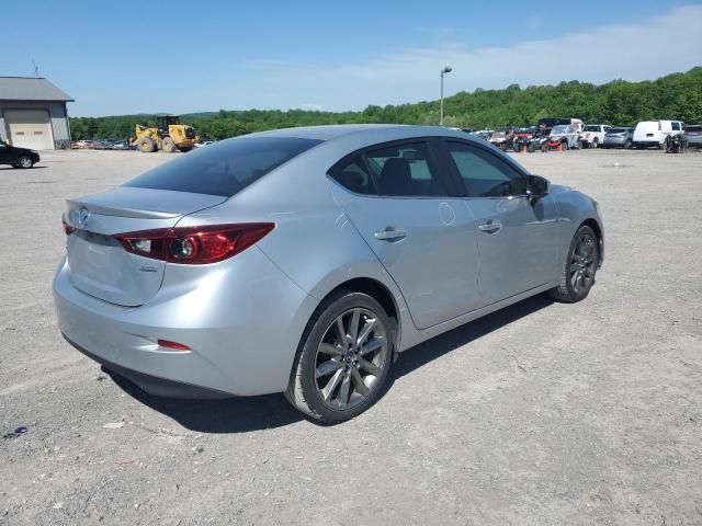  MAZDA 3 2018 Srebrny