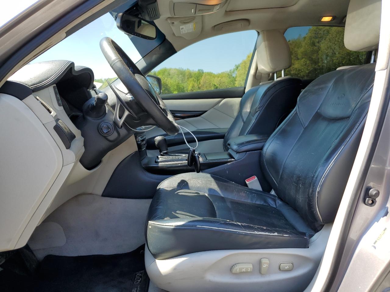 2011 Infiniti M56 X VIN: JN1AY1AR0BM570062 Lot: 56310475
