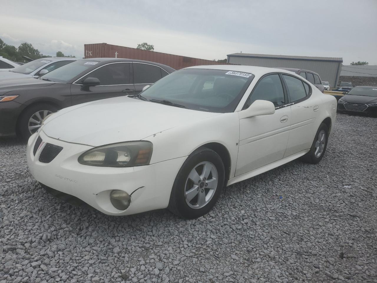 2006 Pontiac Grand Prix for Sale in Hueytown, AL - Front End