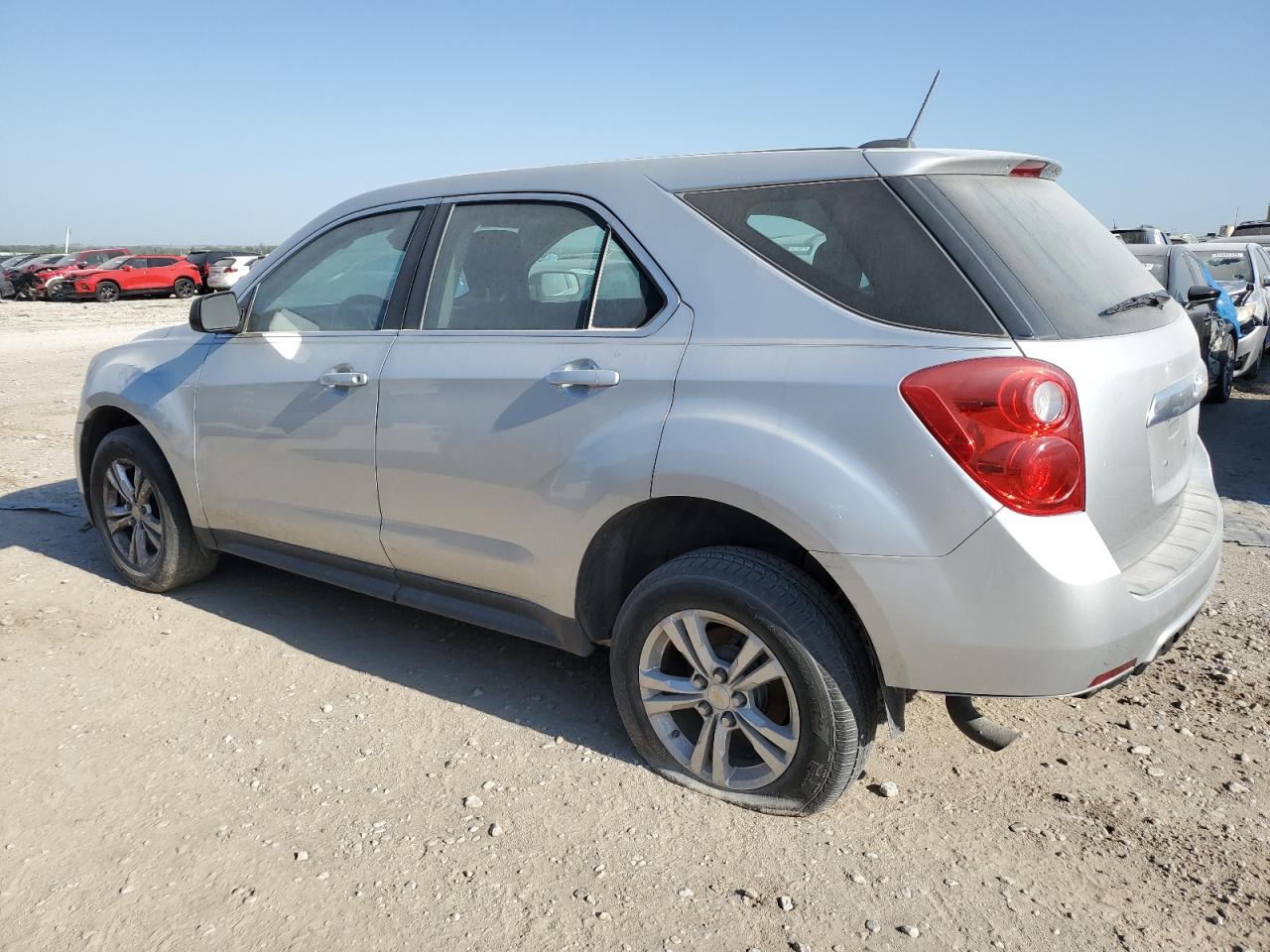 2015 Chevrolet Equinox - Image 2