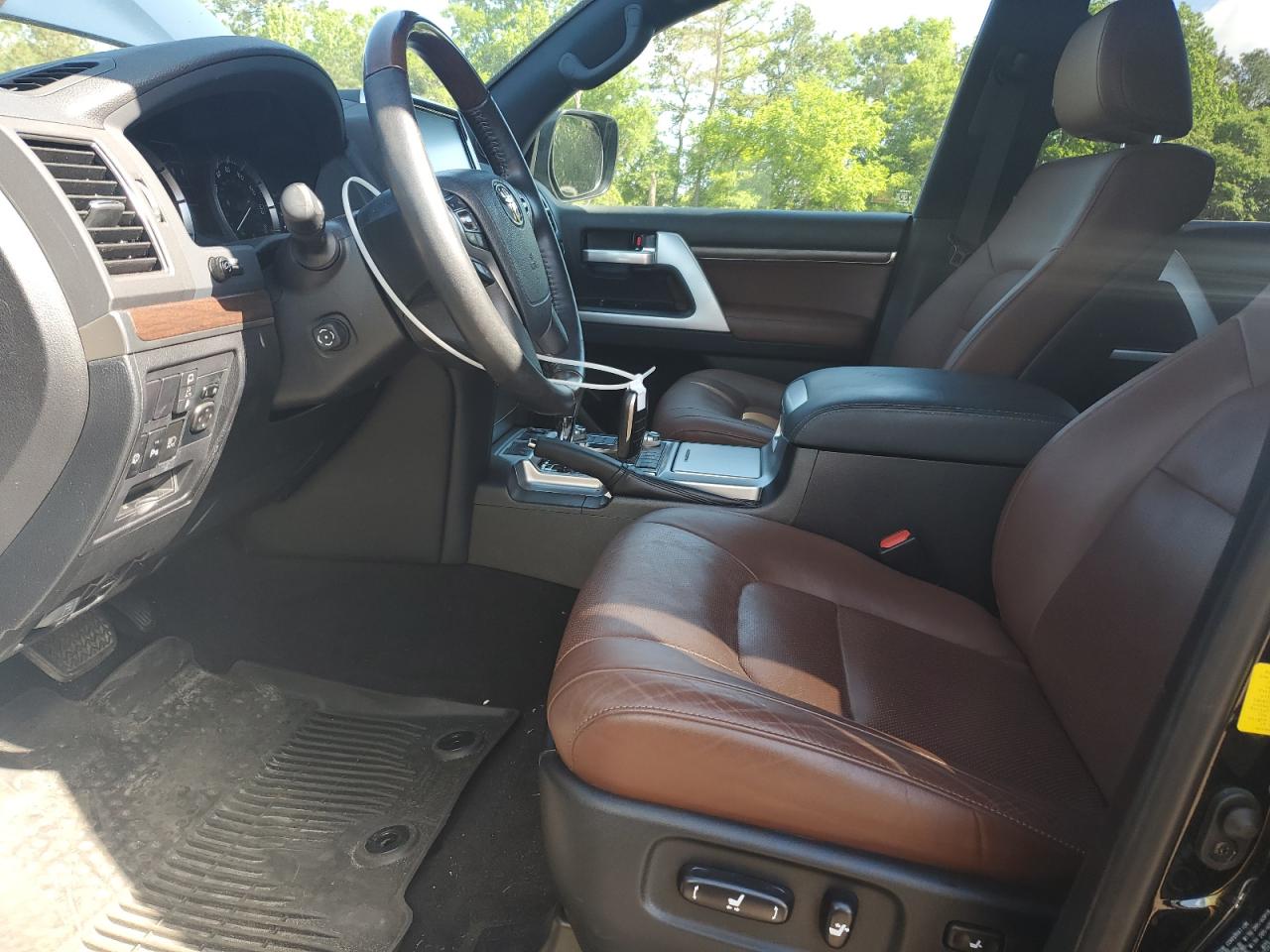 2020 Toyota Land Cruiser Vx-R VIN: JTMCY7AJ7L4093540 Lot: 55211865