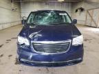 2014 Chrysler Town & Country Touring L продається в Portland, MI - Front End
