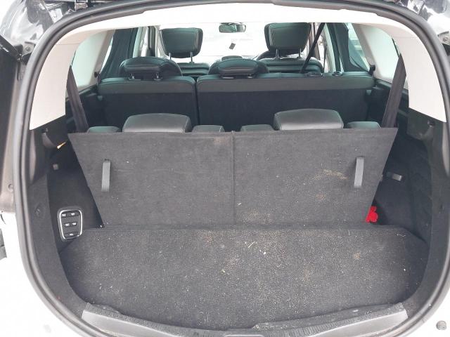 2017 RENAULT GRAND SCEN