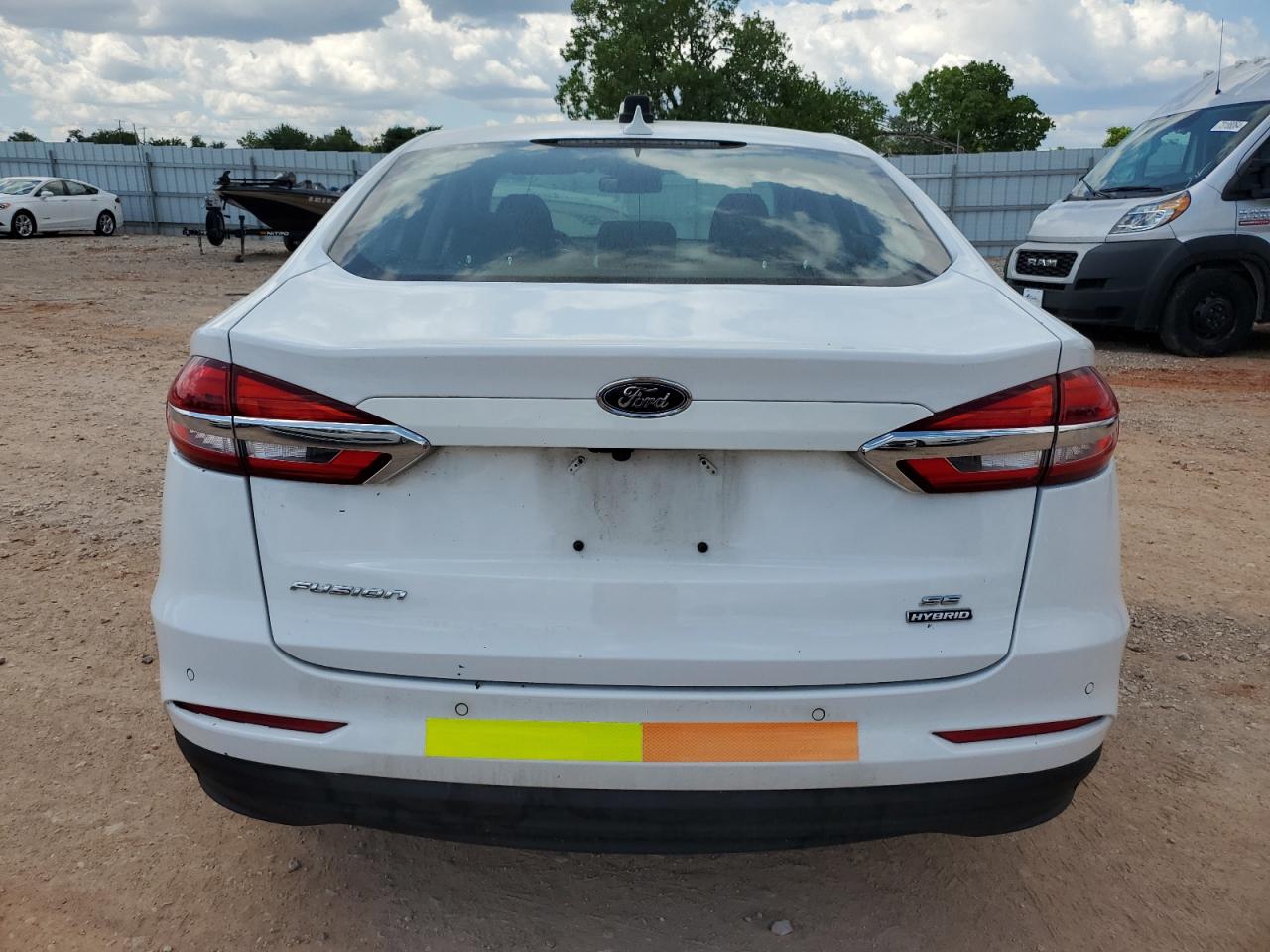 2020 Ford Fusion Se VIN: 3FA6P0LU8LR119073 Lot: 54043555