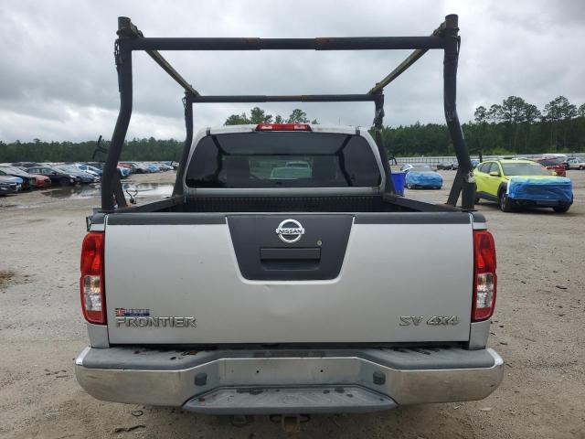 Пікапи NISSAN FRONTIER 2012 Сріблястий