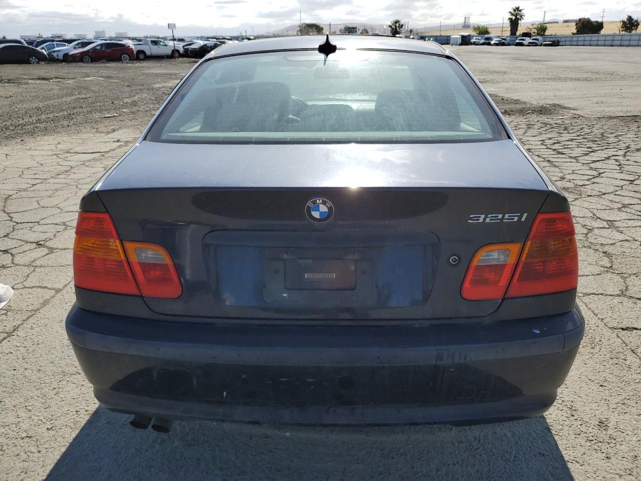 2004 BMW 325 I VIN: WBAET37464NJ84342 Lot: 56643835