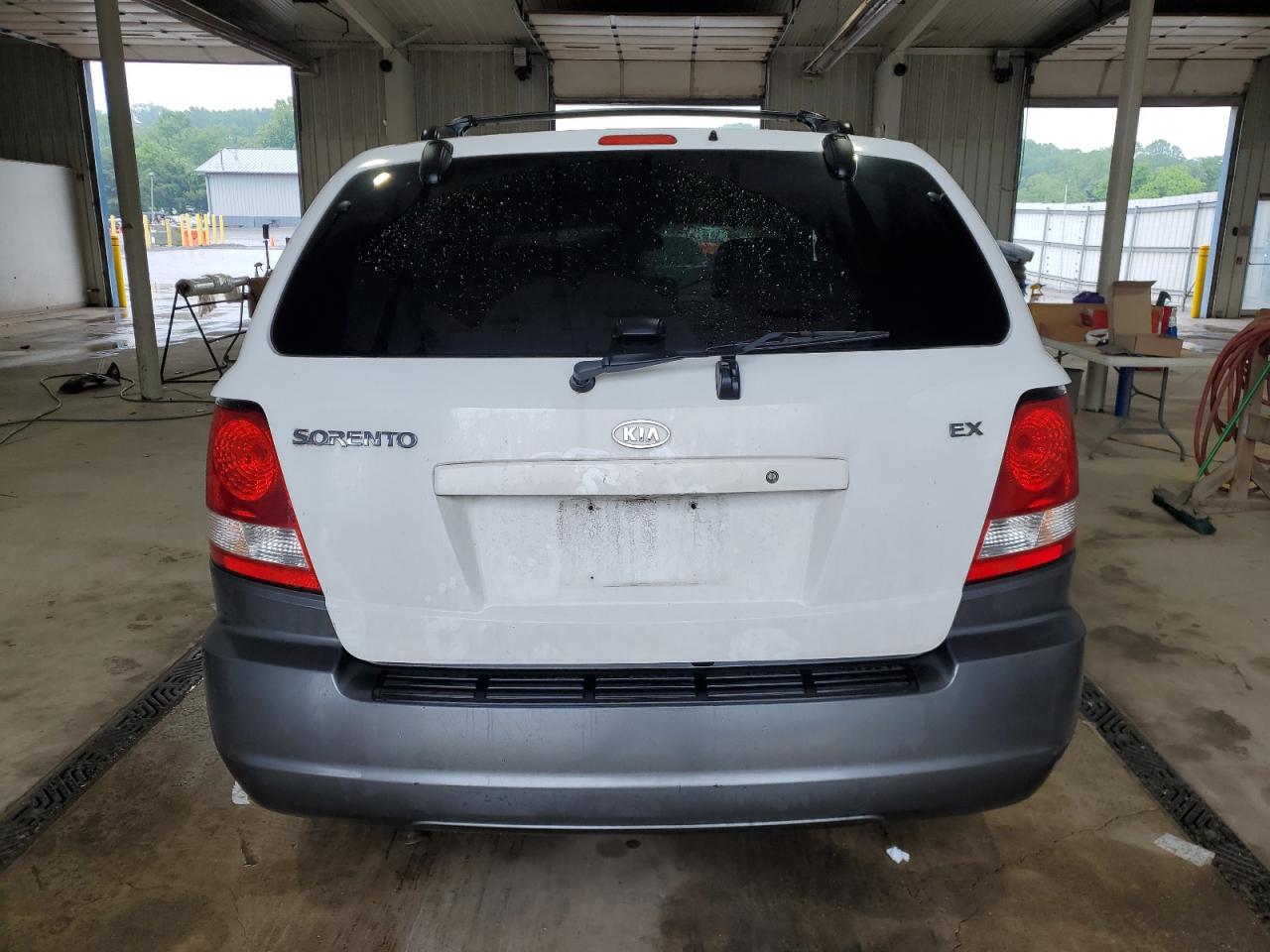 2005 Kia Sorento Ex VIN: KNDJC733X55439758 Lot: 56552605