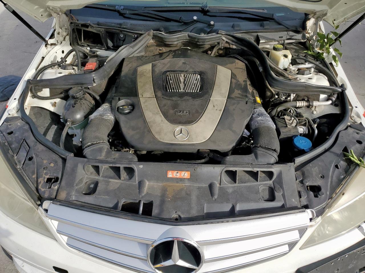 2010 Mercedes-Benz C 300 VIN: WDDGF5EBXAR104504 Lot: 55667645