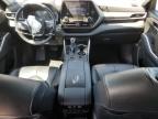 2020 Toyota Highlander Xle   for Sale in Chicago Heights, IL - Front End
