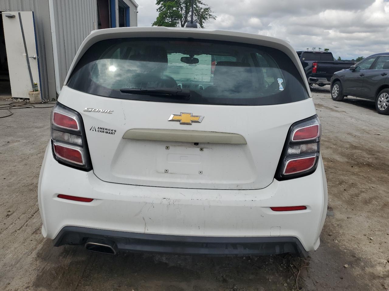 2017 Chevrolet Sonic VIN: 1G1JG6SH2H4144698 Lot: 56711675