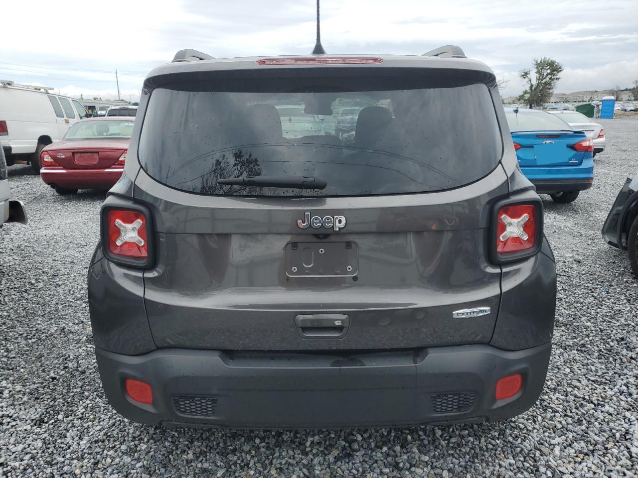 2018 Jeep Renegade Latitude VIN: ZACCJABB0JPJ37303 Lot: 56596405