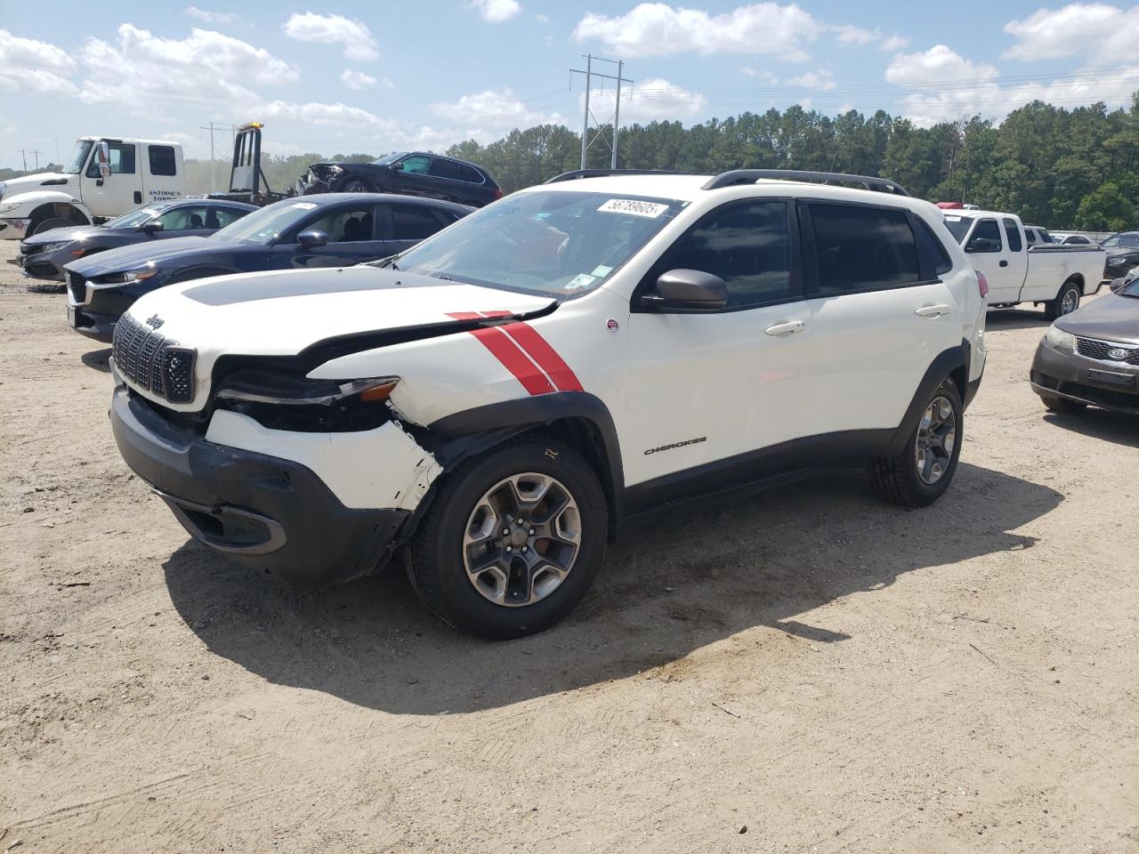 2019 Jeep Cherokee Trailhawk for Sale in Greenwell Springs, LA - Front End