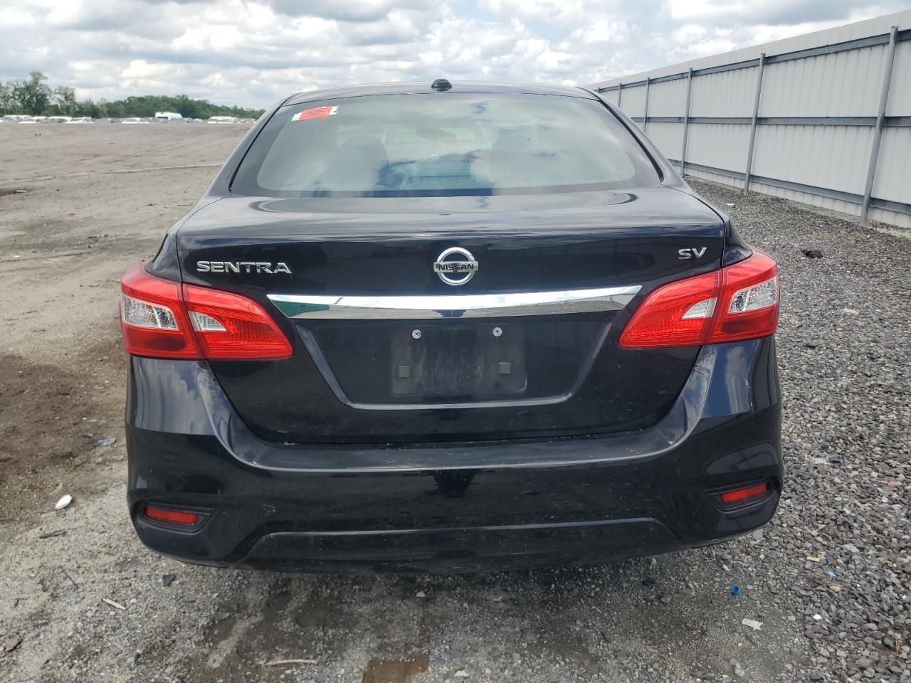 2017 Nissan Sentra S VIN: 3N1AB7AP6HY404105 Lot: 56656305