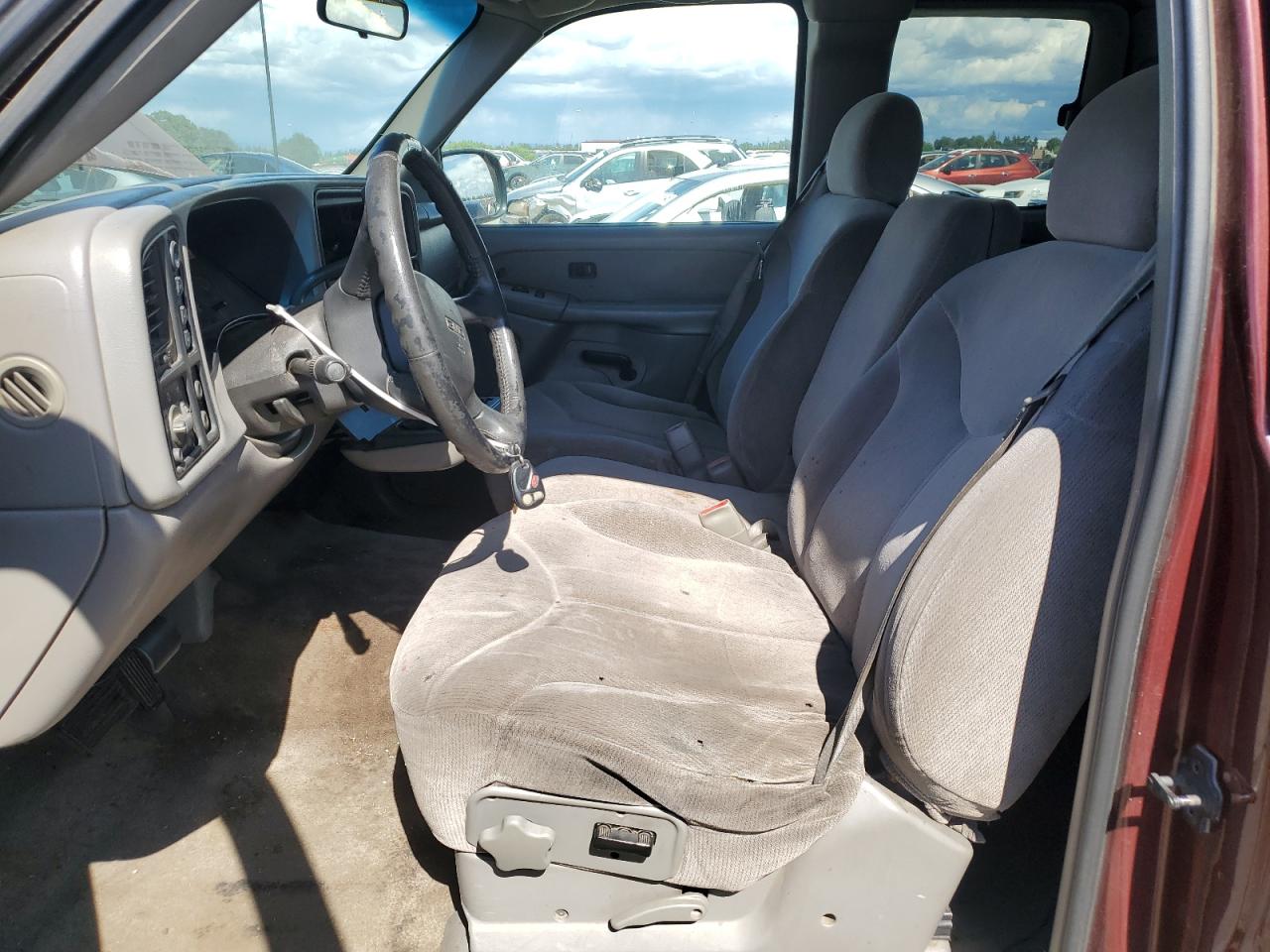 2000 GMC New Sierra K1500 VIN: 1GTEK19T9YE131137 Lot: 56716215