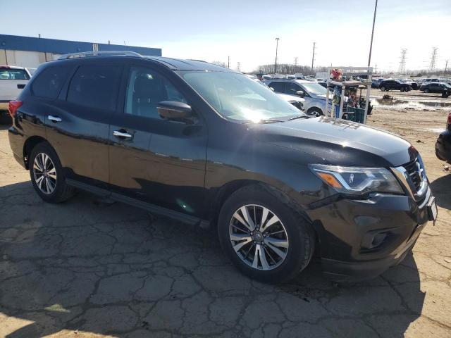  NISSAN PATHFINDER 2017 Czarny