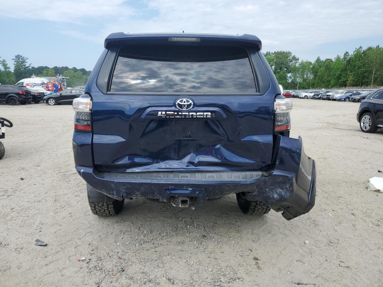 2014 Toyota 4Runner Sr5 VIN: JTEBU5JR4E5202868 Lot: 55209595