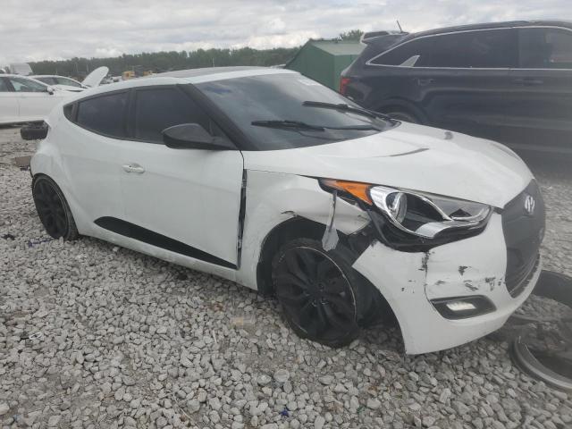  HYUNDAI VELOSTER 2013 Белый