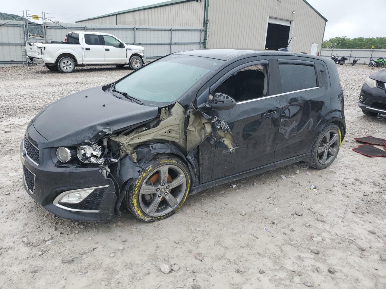 2016 Chevrolet Sonic Rs zu verkaufen in Lawrenceburg, KY - Front End