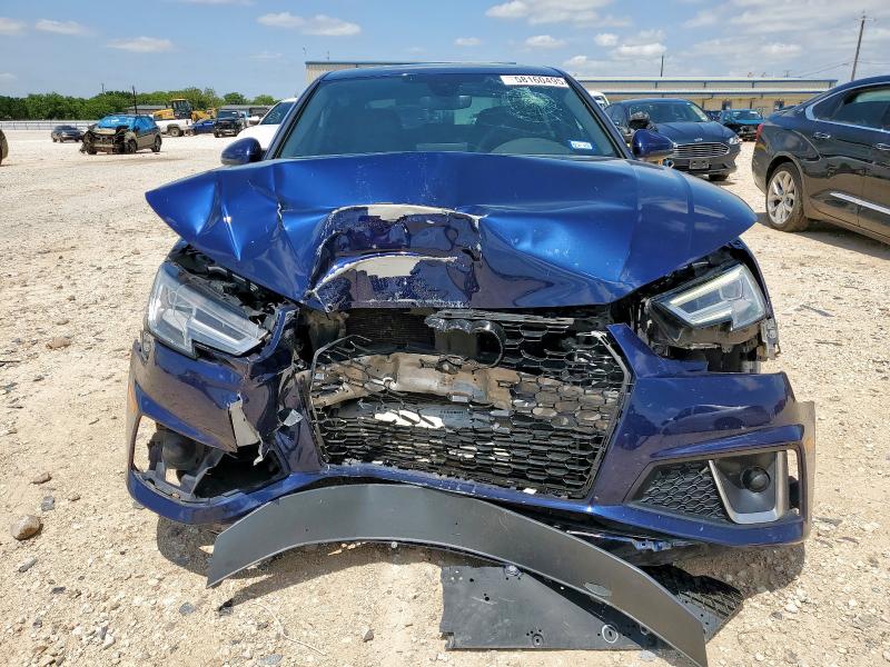  AUDI A4 2019 Granatowy