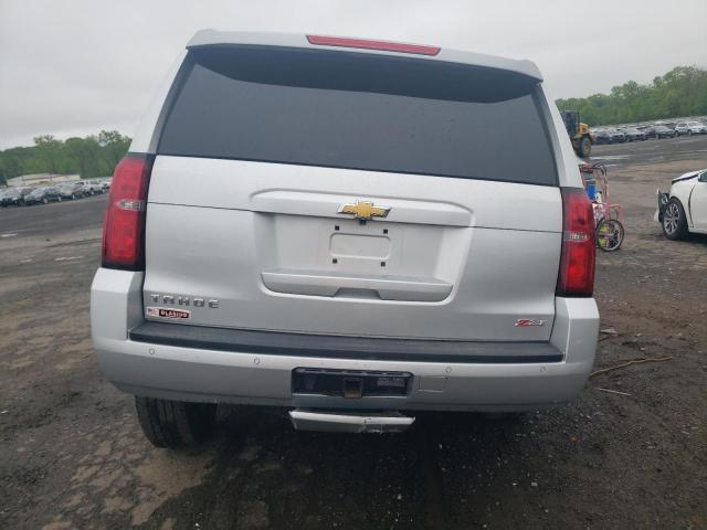 Parquets CHEVROLET TAHOE 2015 Silver