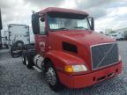 2001 Volvo Vnm Semi Truck for Sale in Apopka, FL - Normal Wear