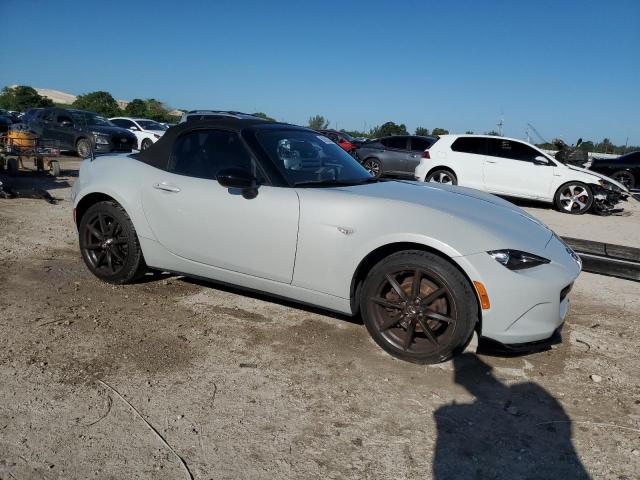  MAZDA MX5 2016 Серебристый