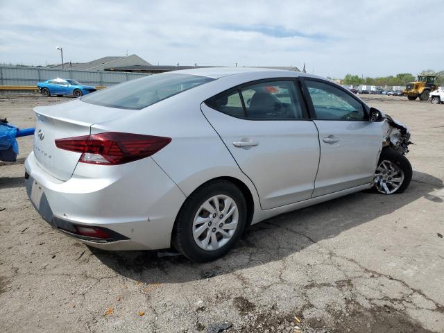  HYUNDAI ELANTRA 2019 Srebrny
