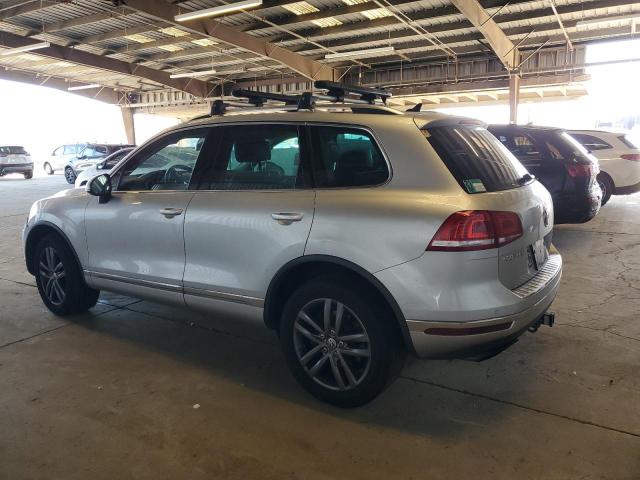  VOLKSWAGEN TOUAREG 2016 Silver