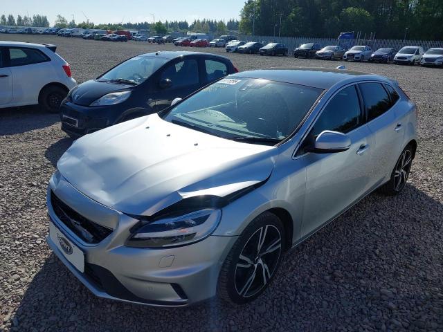 2019 VOLVO V40 R-DESI for sale at Copart EAST KILBRIDE