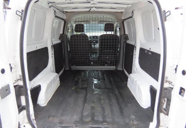  NISSAN NV 2021 White