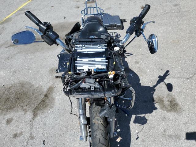  HARLEY-DAVIDSON FL 2021 Сріблястий