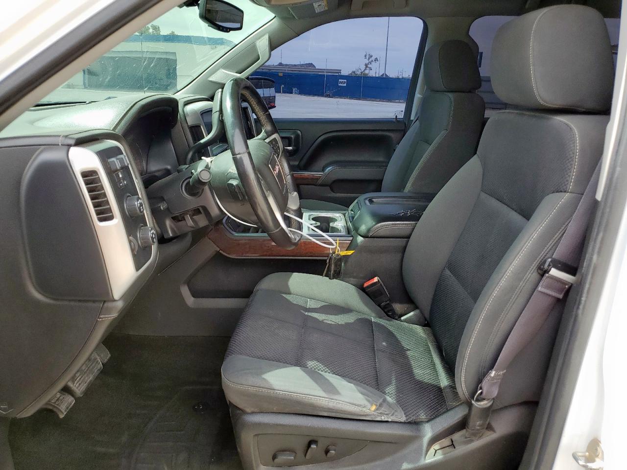 2015 GMC Sierra K1500 Sle VIN: 3GTU2UEC0FG451892 Lot: 56626995