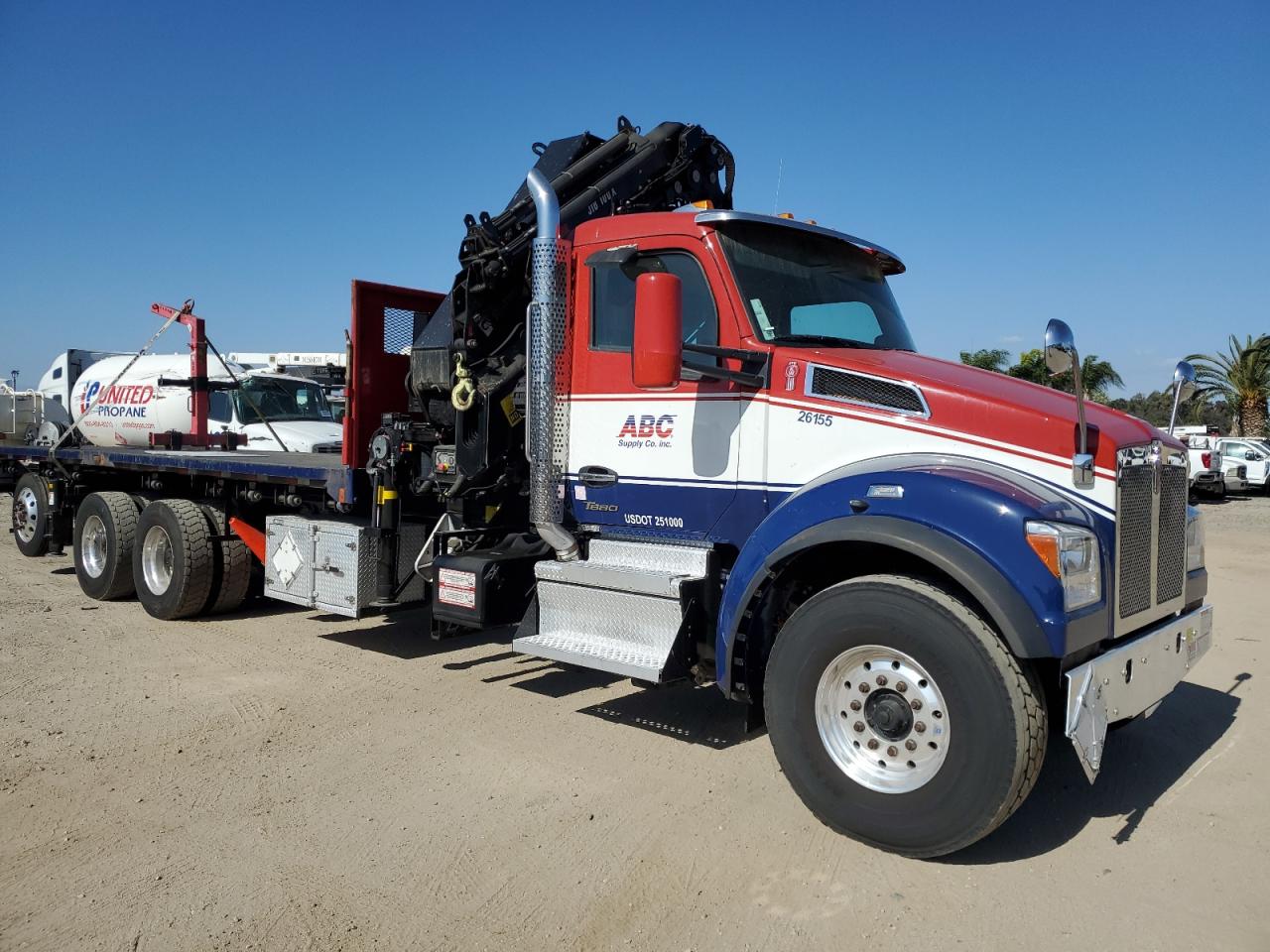 2024 Kenworth T880 Crane Truck for Sale in Colton, CA - Side