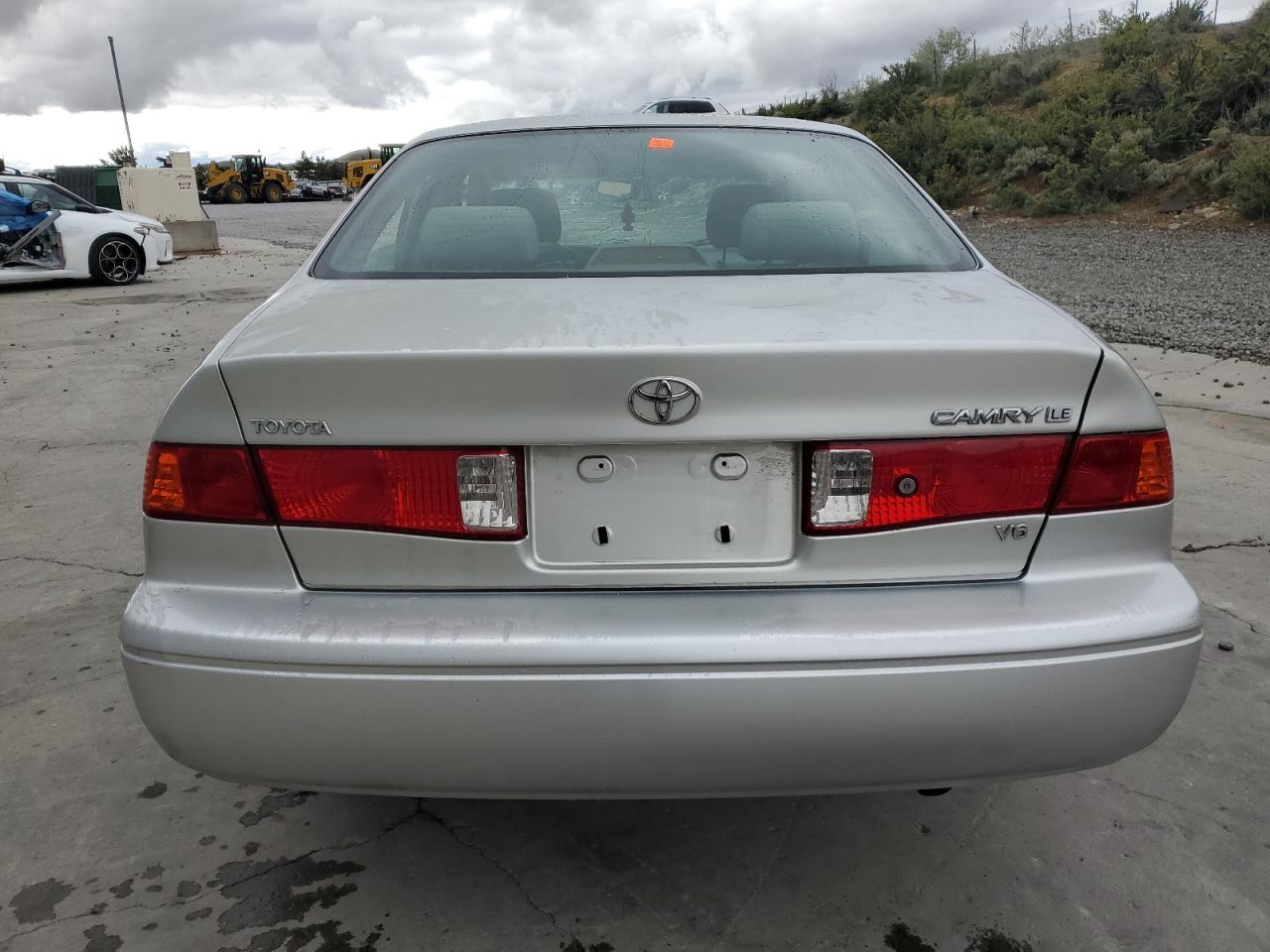 2000 Toyota Camry Le VIN: JT2BF28K8Y0237848 Lot: 56981355
